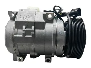 Компрессор кондиционера Mitsubishi Pajero 3 3.5L