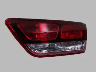 Фонарь внутренний правый RH Kia Optima, OEM0100FONR