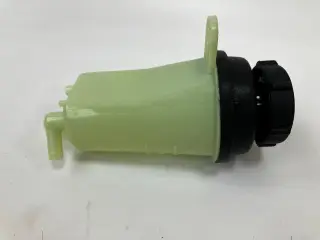 Бачок ГУР Ford Focus