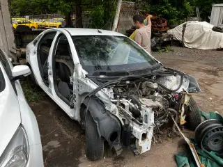 Лада Веста на запчасти