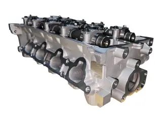 Головка блока цилиндров в сборе Mazda 3 1.6 ZY371001XB